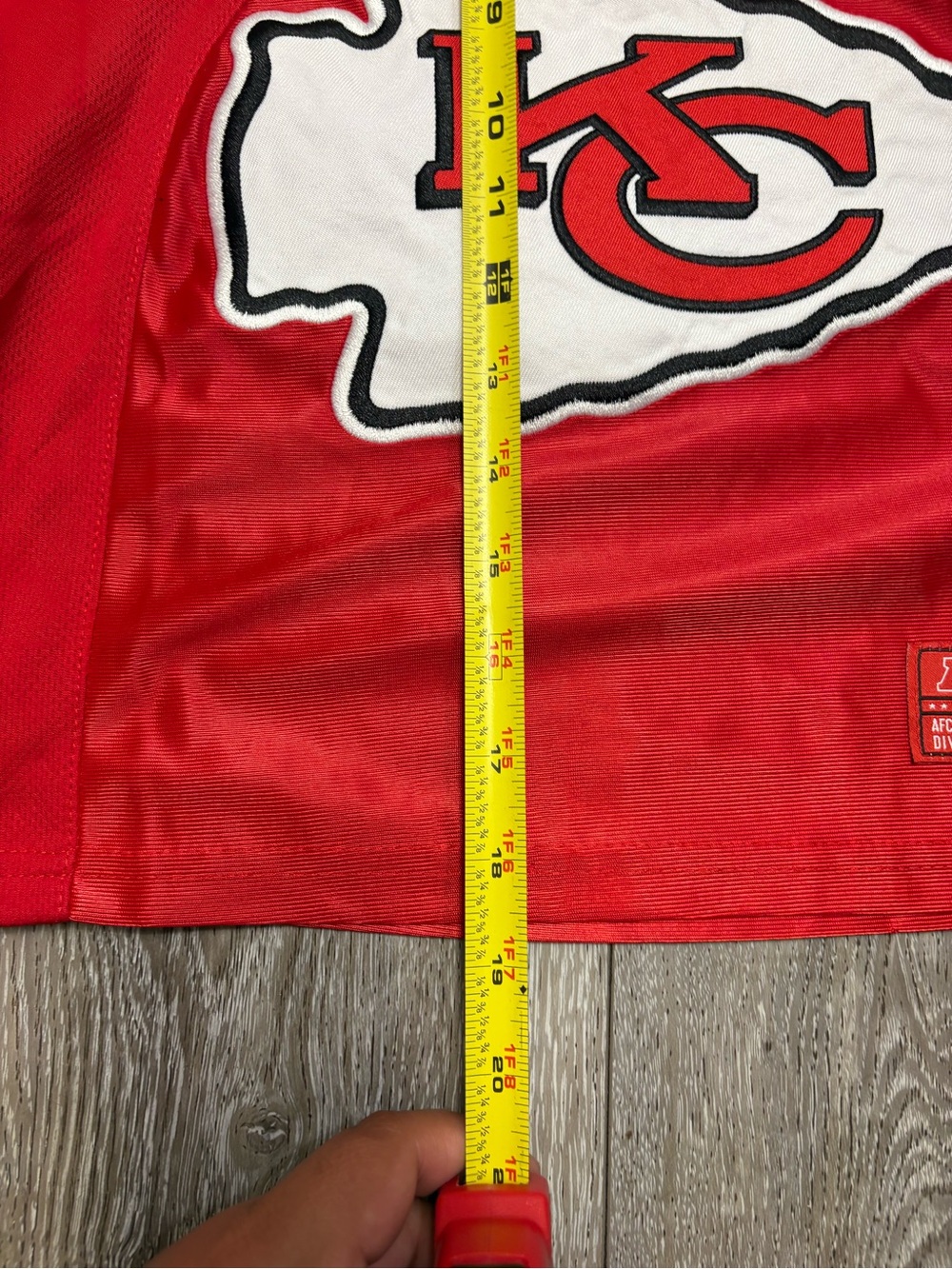 Kansas City Chiefs women’s red short sleeve Jersey top - Picture 2 of 8
